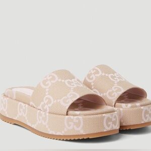 Gucci Tan and Cream Logo Sandals